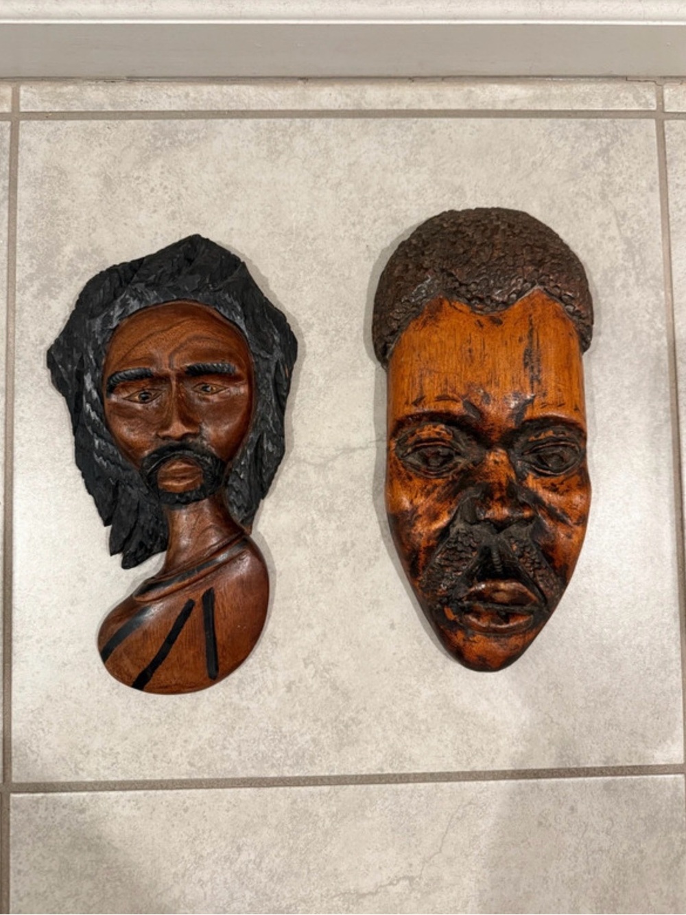 Hand-Carved Wooden African Wall Masks Set - Brown & Black
